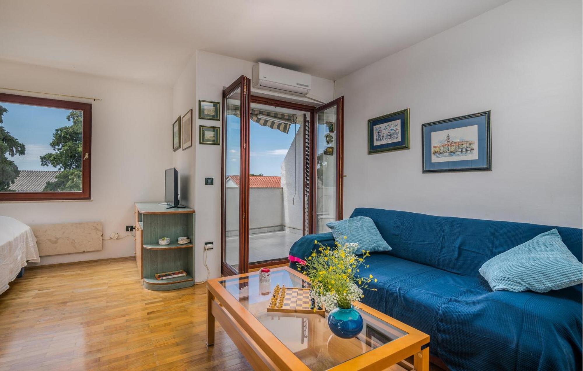 Amazing Apartment In Krk With Kitchen Krk Town Esterno foto